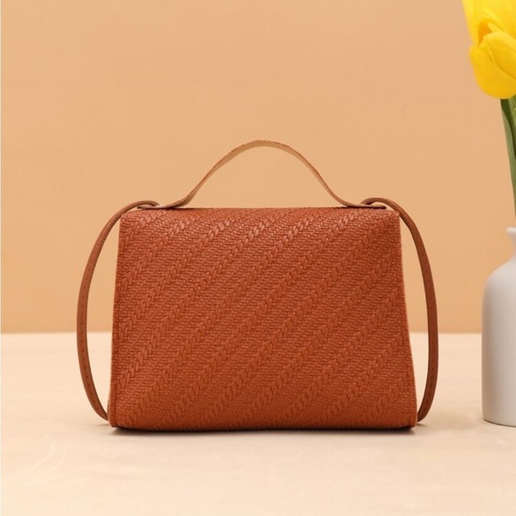 ⚠️Clearance Mini Brown Lock Buckle Crossbody Handbag - Picture 4 of 6